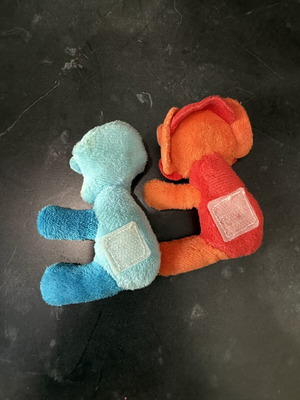 Plush animals with scratch sound
