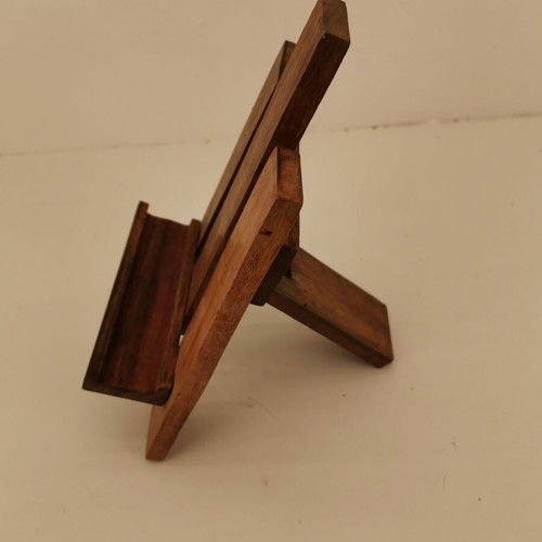 Decorative Plate Stand used, small size