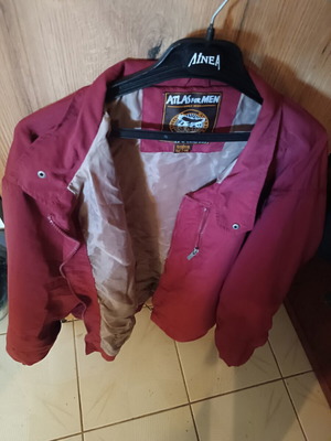 Unisex lightweight jacket, like new, red multicolor