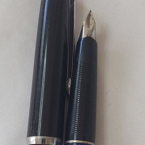 Pelikan Mk10 Silvexa pen used