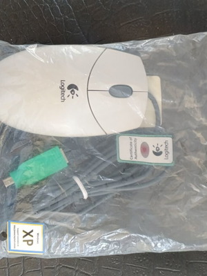 Logitech Mouse Model M-BJ69 New Old Stock White