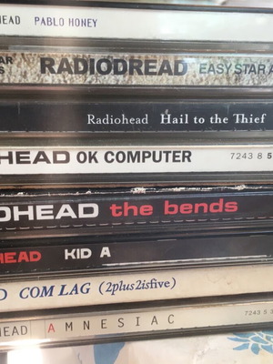 9 CD των Radiohead