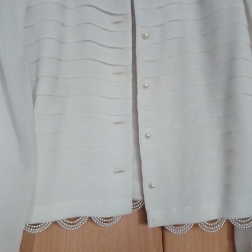 Πουκάμισο γυναικείο 100% viscose σαν καινούργιο, με πέρλες στο τελείωμα
