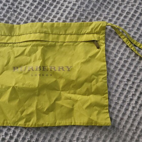 Burberry coat like new, lemon color, size S