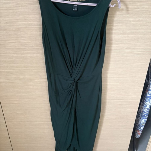 Shein dress medium green like new