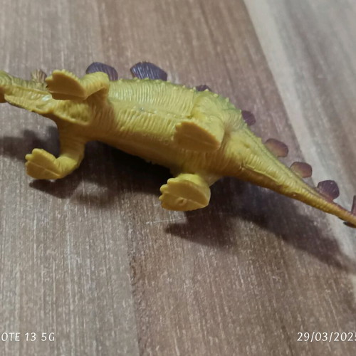 Stegosaurus dinosaur figure used, length 12cm