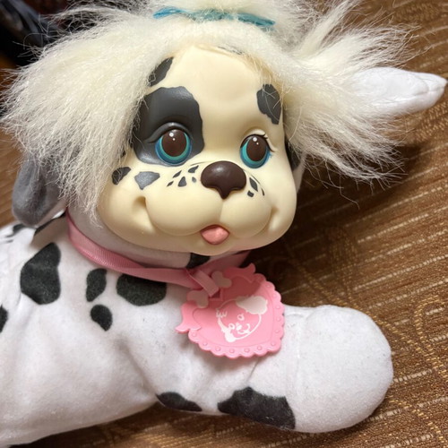 Puppy Surprise dog with 3 babies, like new, 90s collection