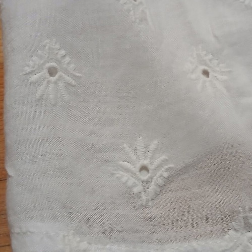 Esante white blouse with lace and ruffles on shoulders, size Small, like new