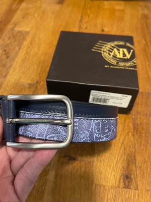 Alviero Martini 1a Classe leather belt blue like new, unisex