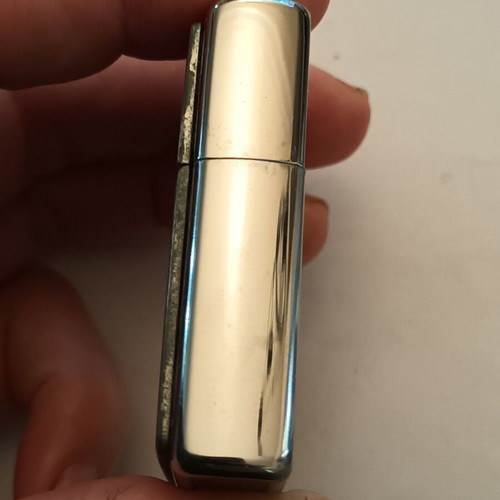 Zippo E - 01 collectible lighter like new with cactus design