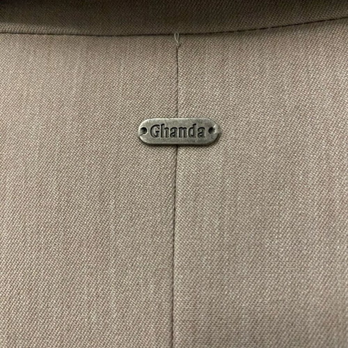 Ghanda beige jacket new with structured shoulders size Medium