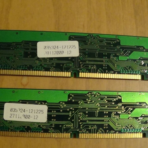 Hyundai HY57V6516208 SDRAM RAM used, 2 pieces 16 MB