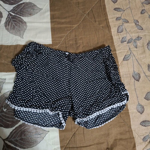 Women's shorts used, black polka dot, sizes M and L