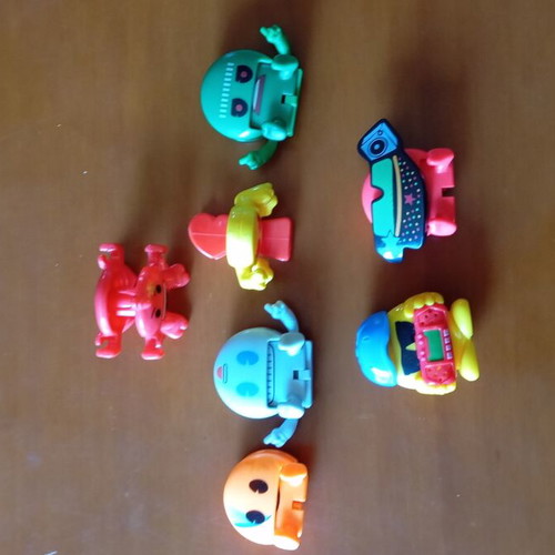 Kinder Joy Emoji figures set of 22 like new