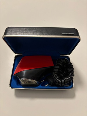Vintage Soviet electric shaver Kharkov 40 like new