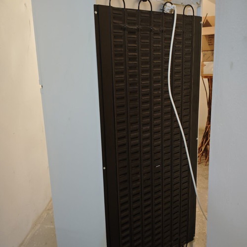 Liebherr 217L fridge freezer, fully functional