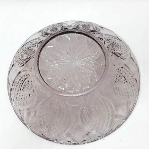 Vintage purple glass fruit bowl like new