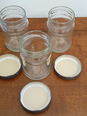 Glass jars with lids, set of 3, 7 cm diameter, 11 cm height