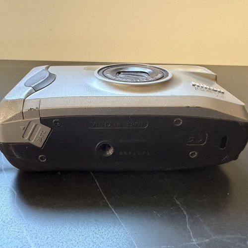 Nikon Zoom 210 AF camera used, retro style
