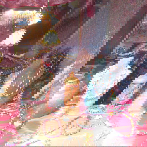 Διακοσμητικά και είδη δώρων από Ινδία, Νεπάλ, Αίγυπτο, χειροποίητα και παλαιά