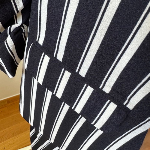 Suit used, very comfortable and cool, size 40, Only brand