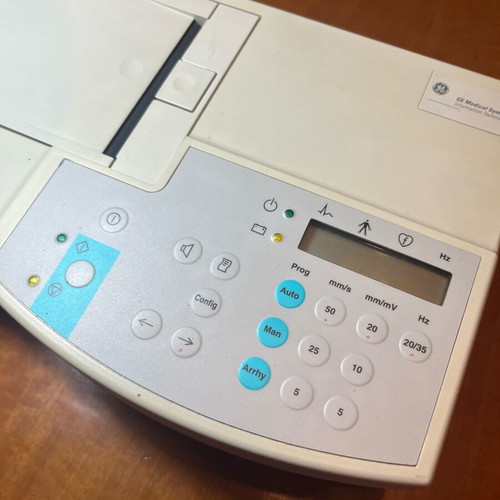 General Electric MAC 500 ECG μεταχειρισμένος ηλεκτροκαρδιογράφος για ανταλλακτικά ή επισκευή