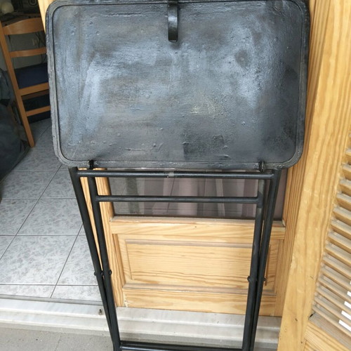 Iron folding table used in good condition