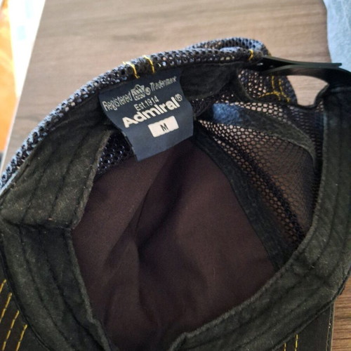 Admiral hats like new, size M, black and gray, set of 2