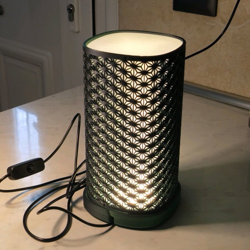 Minimal table lamp like new, decorative with USB and type C