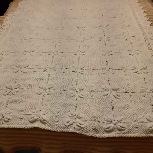 Bedspread crochet new handmade 1.75x2