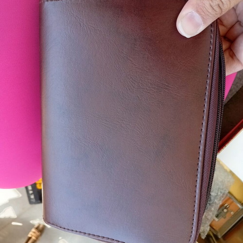 Vintage Business Organizer 2000s with calculator and pens, like new