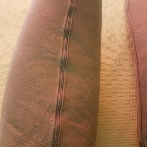 Set of 2 sofa pillows