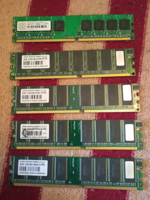 Computer and laptop memory lot of 16 used modules