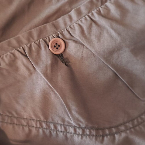 DKNY women's cotton bermuda shorts used, size 42, brown