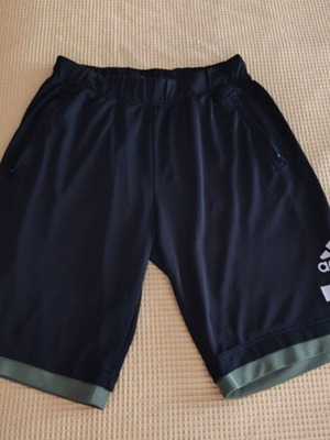 Adidas Aeroready Shorts XL fit like new, black and green