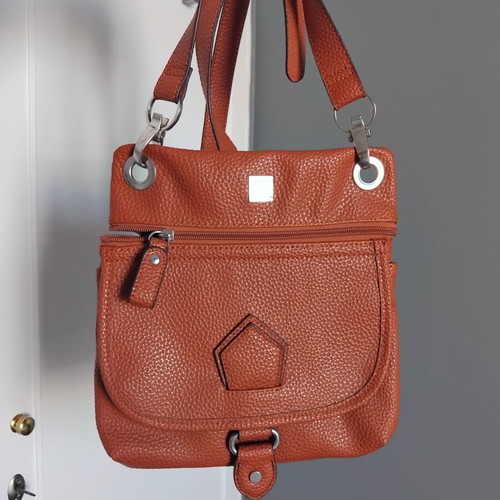 Kem leather crossbody bag like new, brown