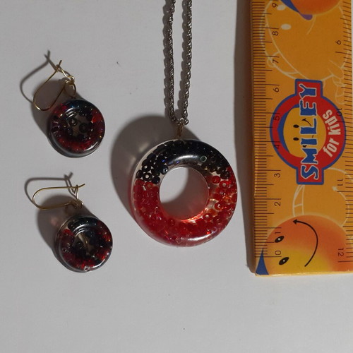 Set of two handmade multicolor pendants and earrings
