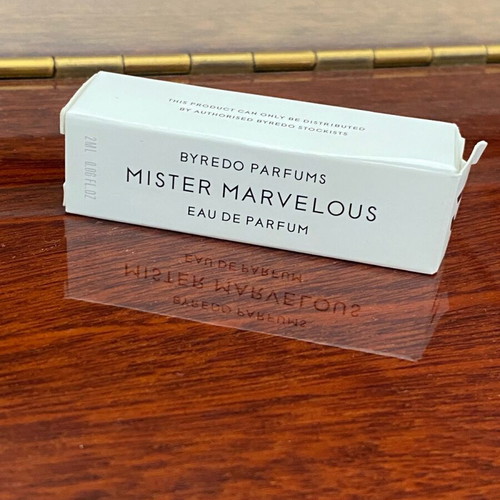 Niche perfume samples used, pack of 15, authentic