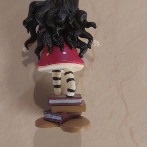Santoro Gorjuss miniature 9cm like new