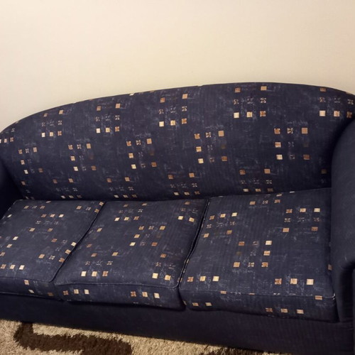 Three-seater sofa like new, blue with square patterns
