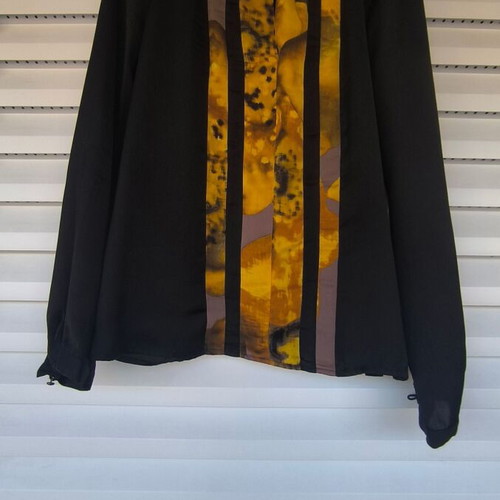 Mexx Metropolitan blouse like new, black multicolor, size XS/S