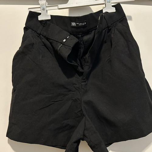 Zara shorts like new, black, linen, size S