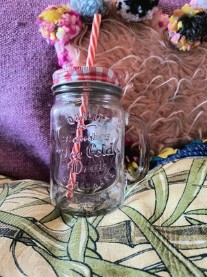 Red mug with basket used