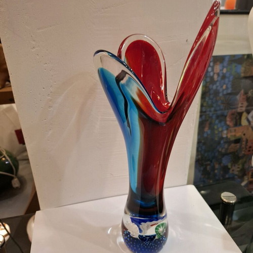Γυάλινο βάζο Murano mid-century modern μεταχειρισμένο, βάση paperweight, 32 εκ.