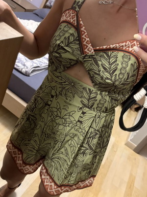 Shein jumpsuit XS new, brown and green
