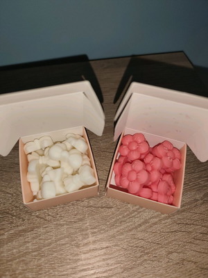Wax melts καινούργια, 15τμχ βανίλια & 15τμχ Cherry Blossom από φυτικό κερί σόγιας