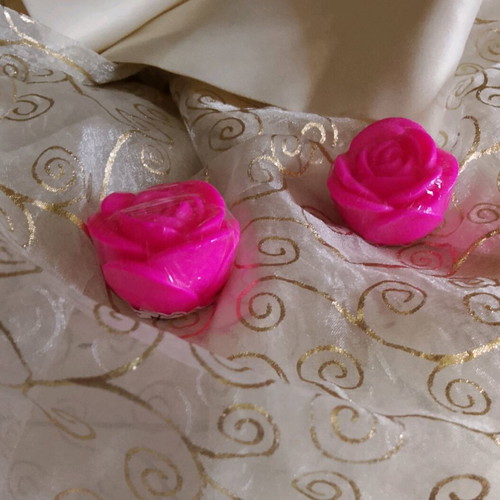Handmade rose-shaped soaps new in packaging
