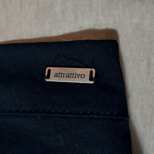 Attrattivo pants size M black like new