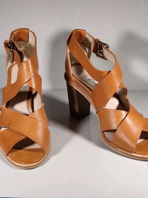 Clarks Narattive δερμάτινα γυναικεία πέδιλα 37.5 σαν καινούργια, καφέ