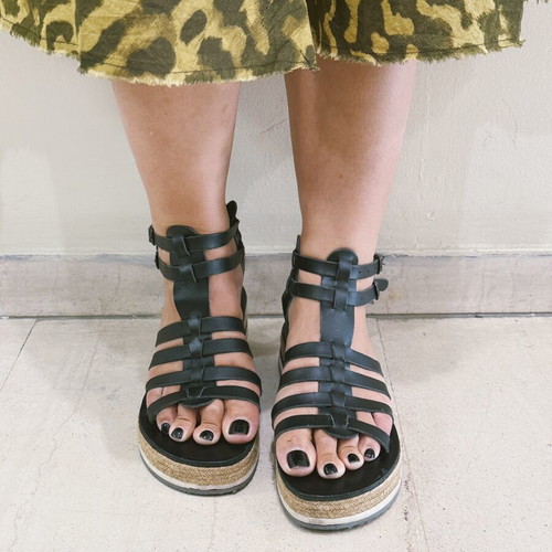 Esiot Paleokastro Black Leather Platform Sandals like new, size 39, 4cm heel